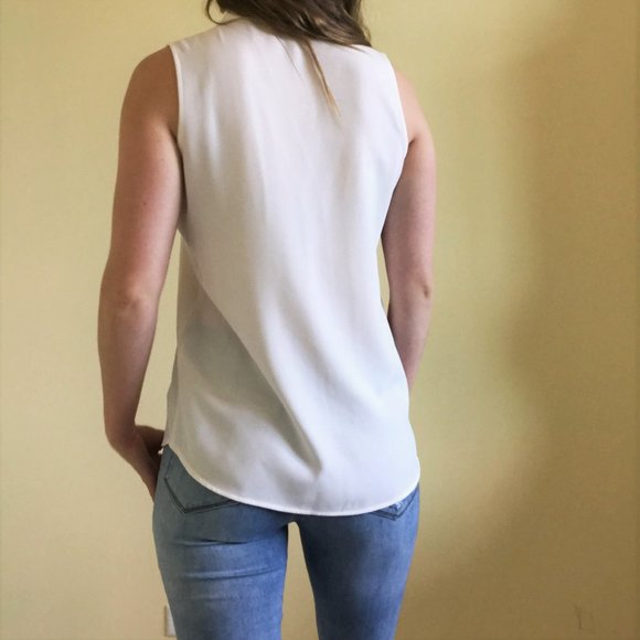 New Calvin Klein Off-White Sleeveless Blouse - Picture 4 of 4